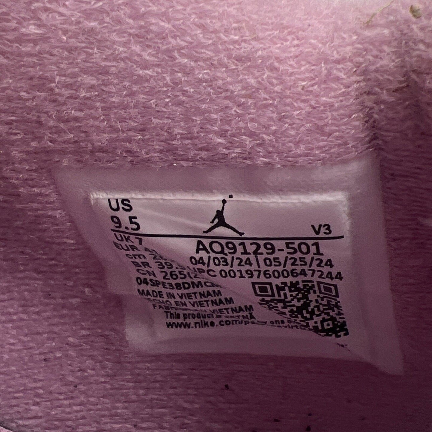 Size 9.5 - Air Jordan 4 Retro Orchid W (AQ9129-501)