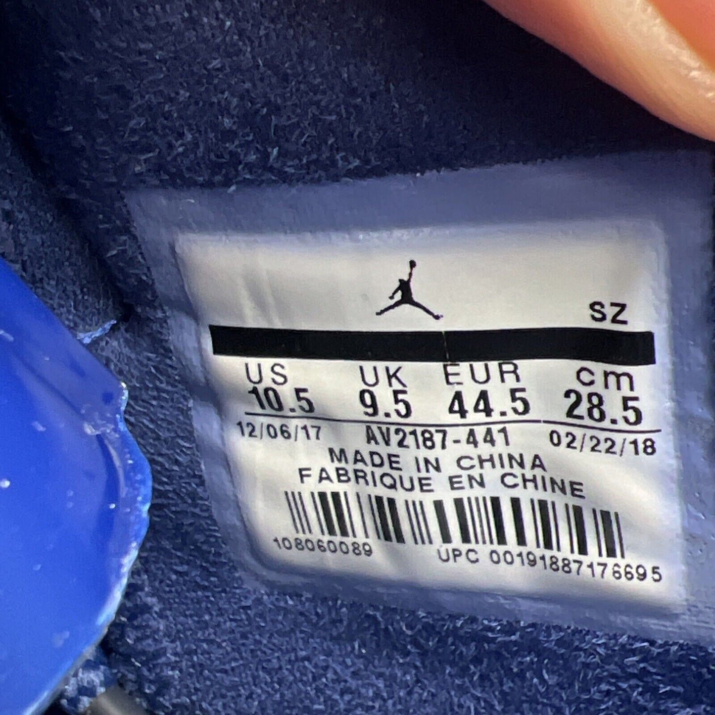 Size 10.5 - Air Jordan 11 Retro Low RE2PECT (AV2187-441)
