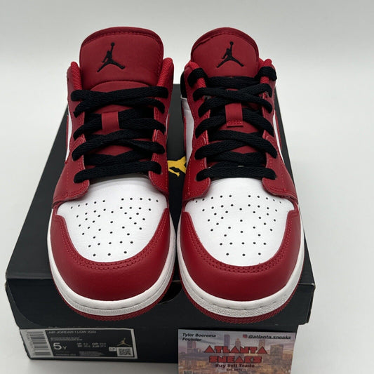 Nike Air Jordan 1 Low Bulls 553558 163 GS Size 5Y Comes With Box Rare Size.
