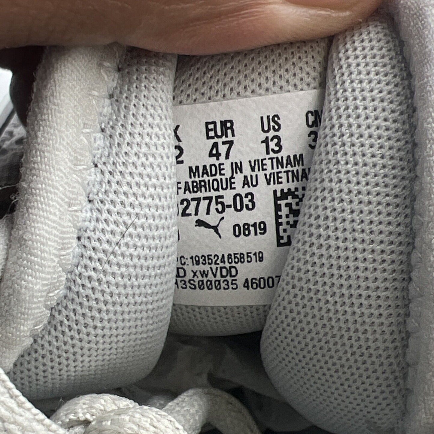 Size 13 - PUMA Uproar Hybrid Court Grey (192775-03)