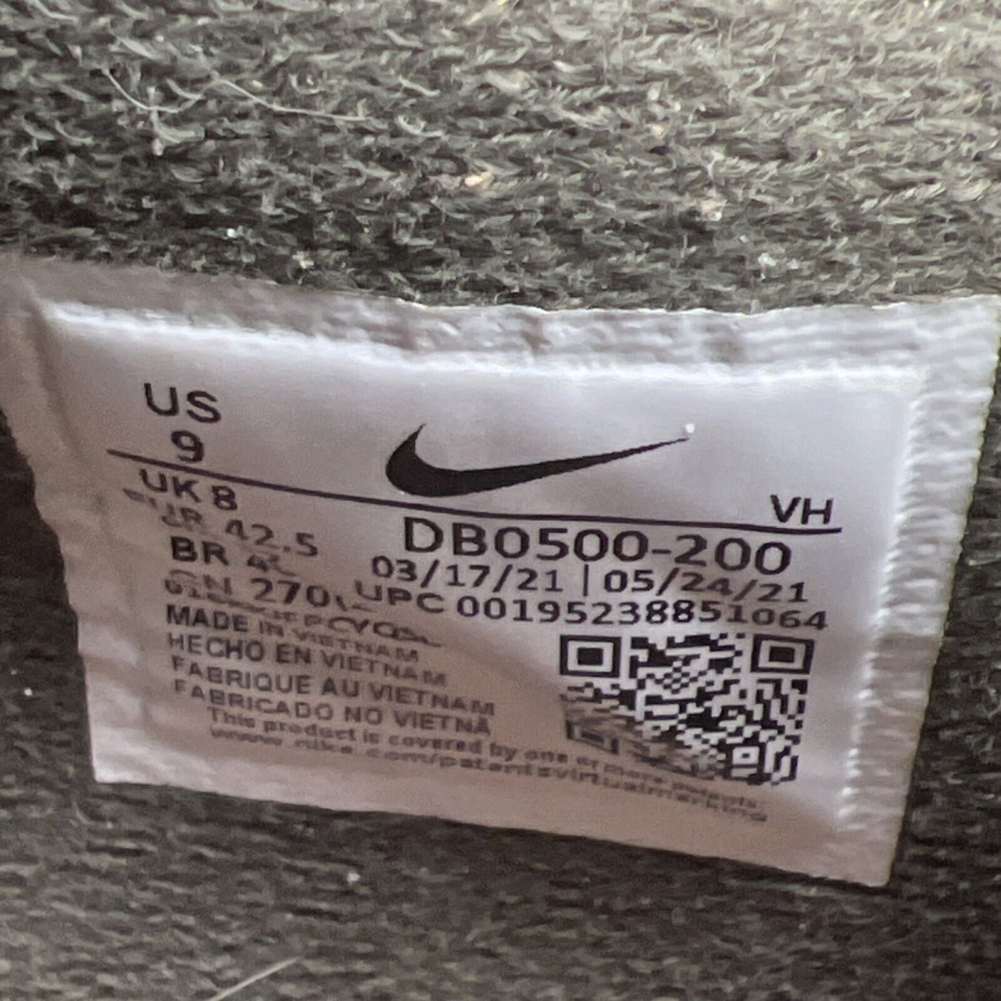Size 9 - Nike Dunk Low Scrap - (DB0500-200)