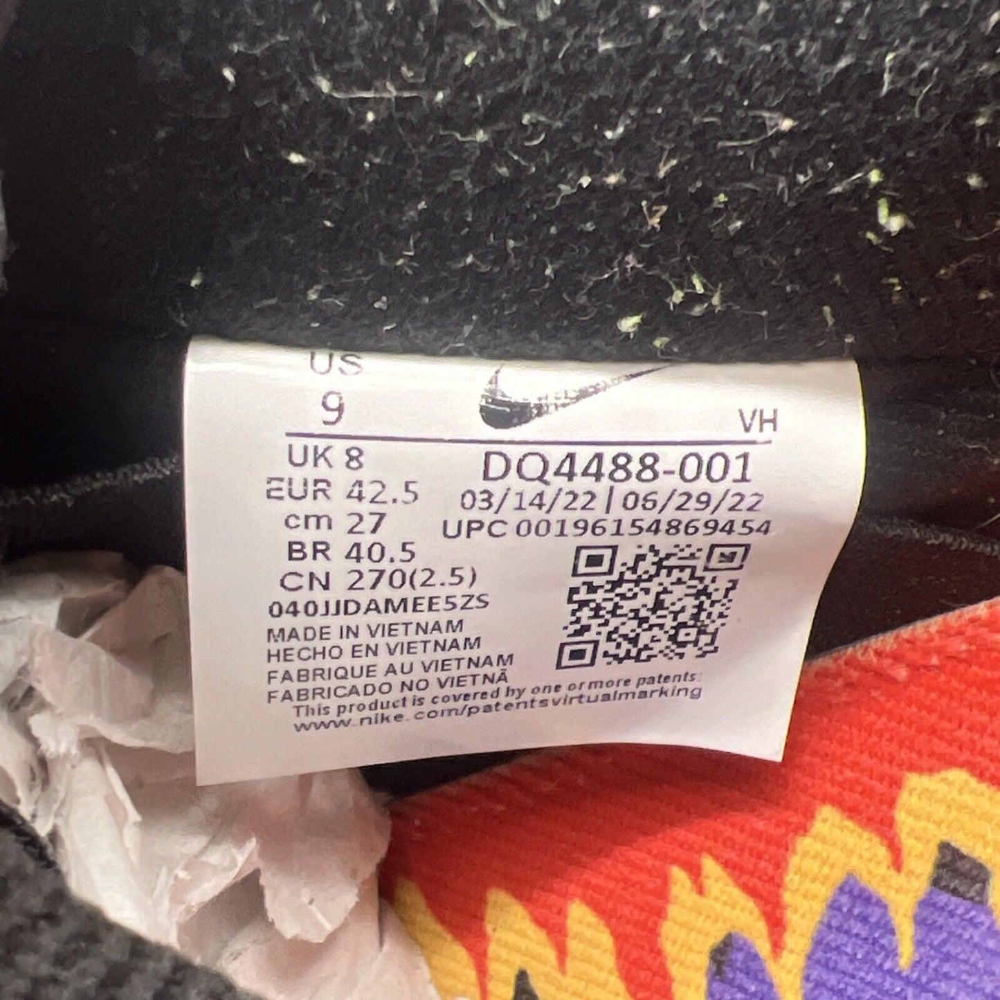 Size 9 - Nike SB Dunk Low Pro QS Black/Multicolor/White 2022 (DQ4488-001)
