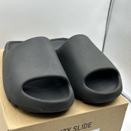 Adidas Yeezy slide Onyx Size 9 Black Foam Comfy Shoe Kanye West Hype Grey Og