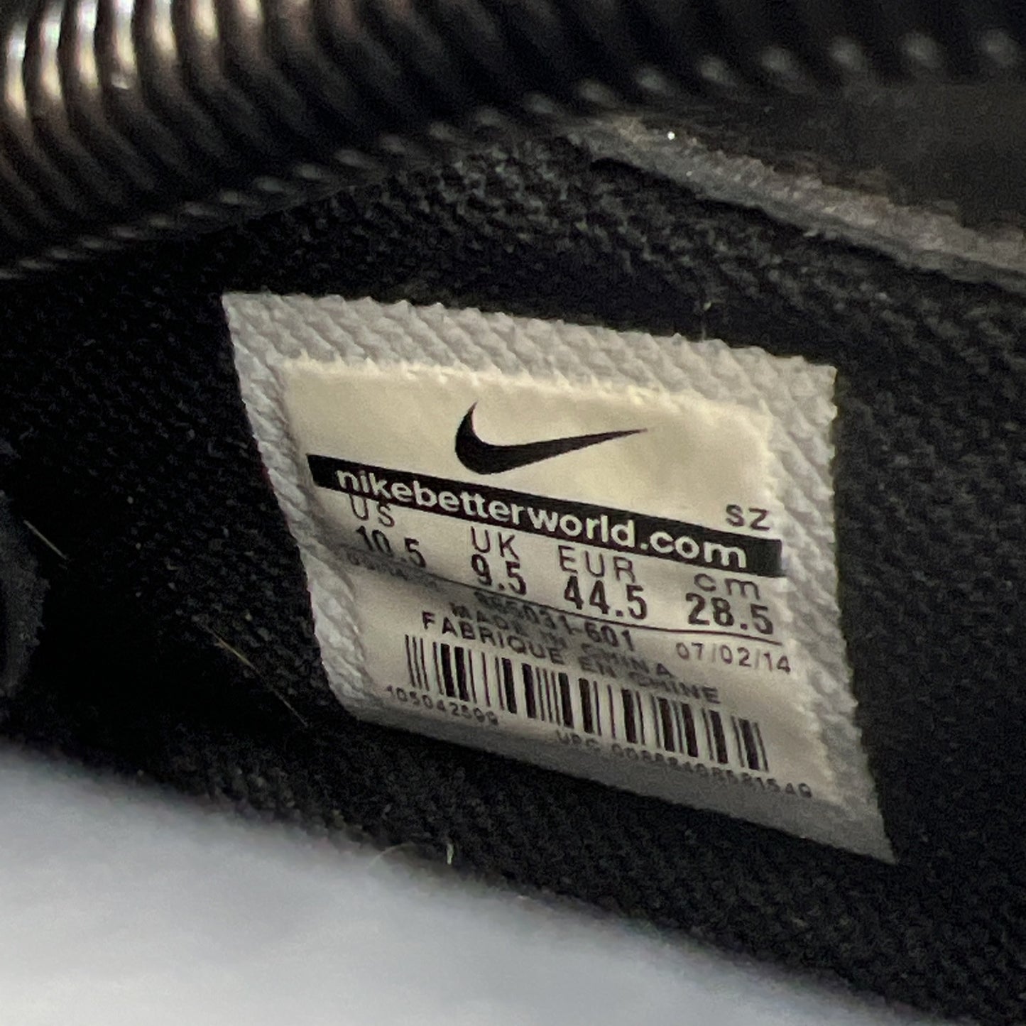 Size 10.5 - Nike Air Max Goadome Deep Burgundy (865031-601)