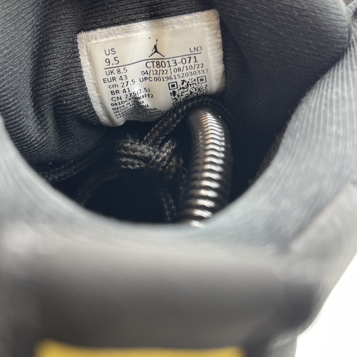 Size 9.5 - Jordan 12 Retro Mid Black Taxi Black Yellow (CT8013-071)