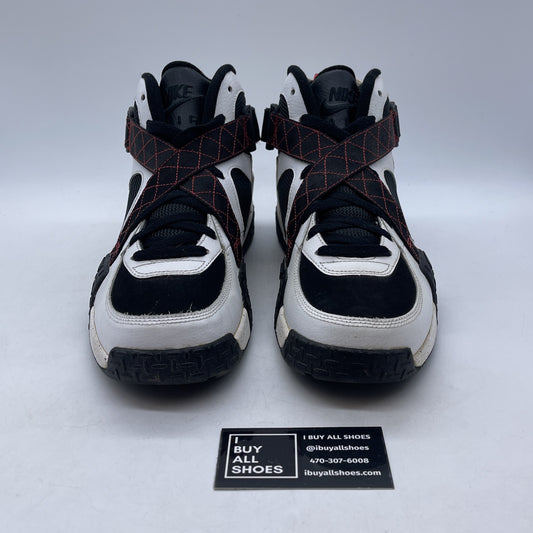 Size 10.5 - Nike Air Raid White Black Red Suede Leather (642330-100)