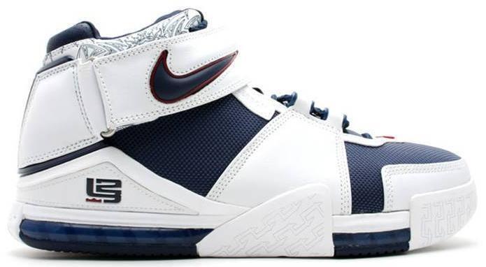 Size 13 - Nike Zoom LeBron 2 2004 USA (309378-441)