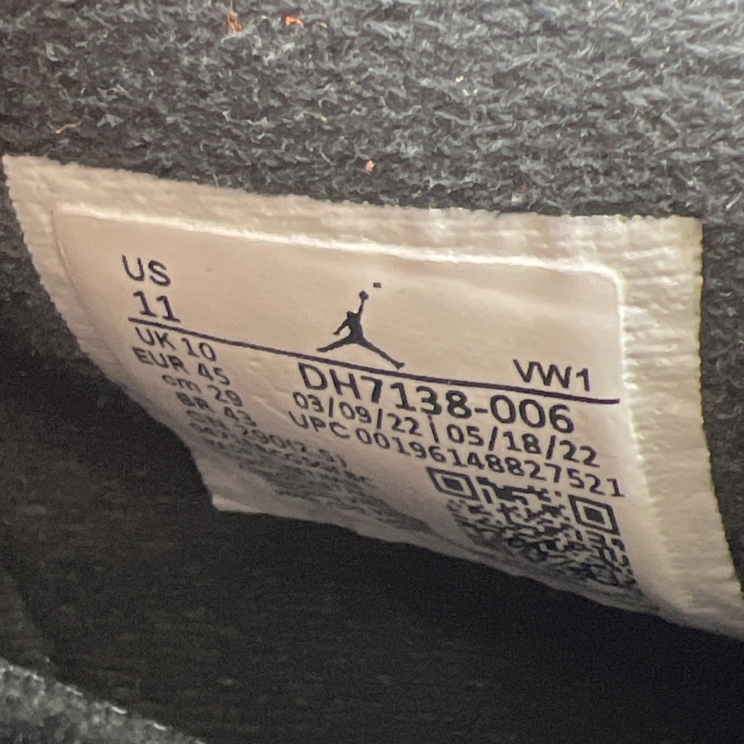 Size 11 - Air Jordan 4 Retro SE Mid Black Canvas (DH7138-006)