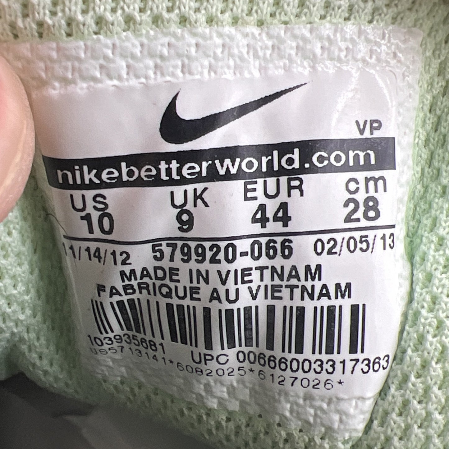 Size 10 - Nike Air Max 1 FB Yeezy (579920-066)