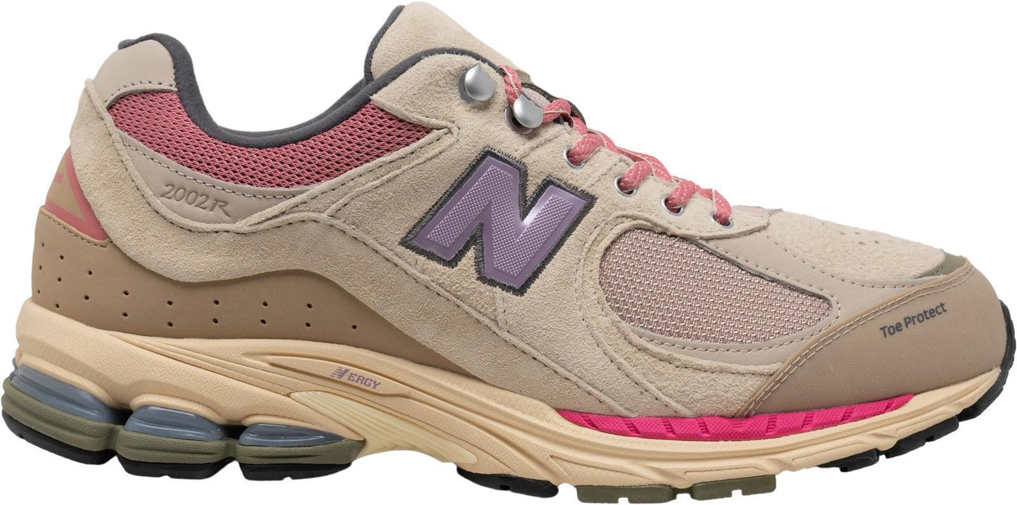 Size 13 - New Balance 2002R Hiking Pack - Beige (M2002RWL)