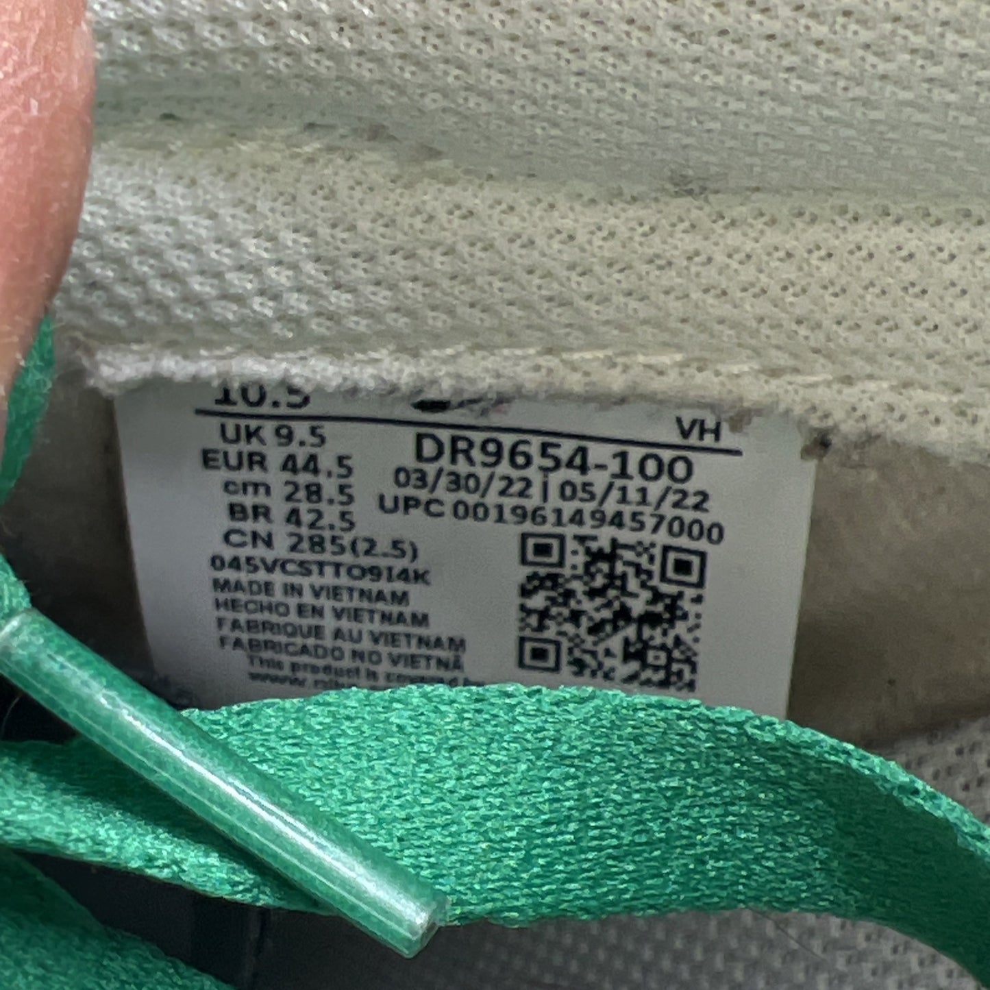 Size 10.5 - Nike Dunk Low SE Lottery Pack - Malachite (DR9654-100)