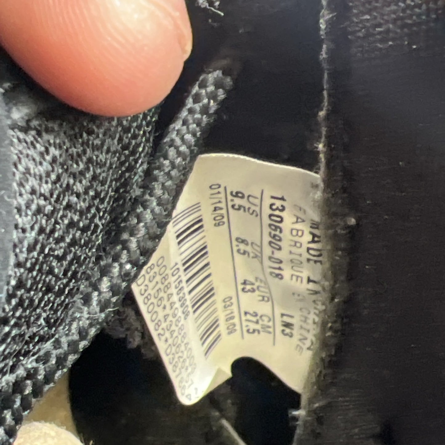 Size 9.5 - Air Jordan 12 Retro 2009 Nubuck (130690-018)