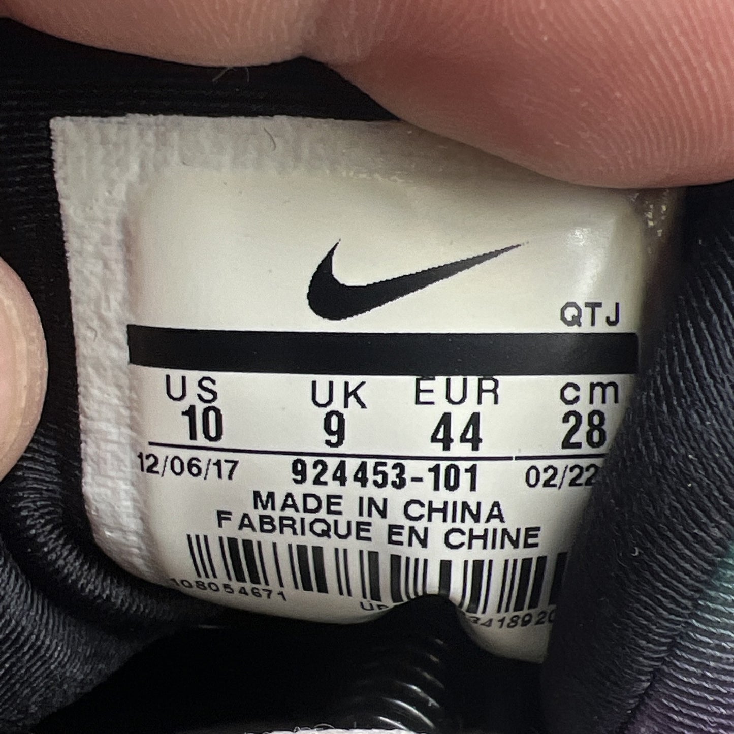 Size 10 - Nike Air VaporMax Plus Grape (924453-101)