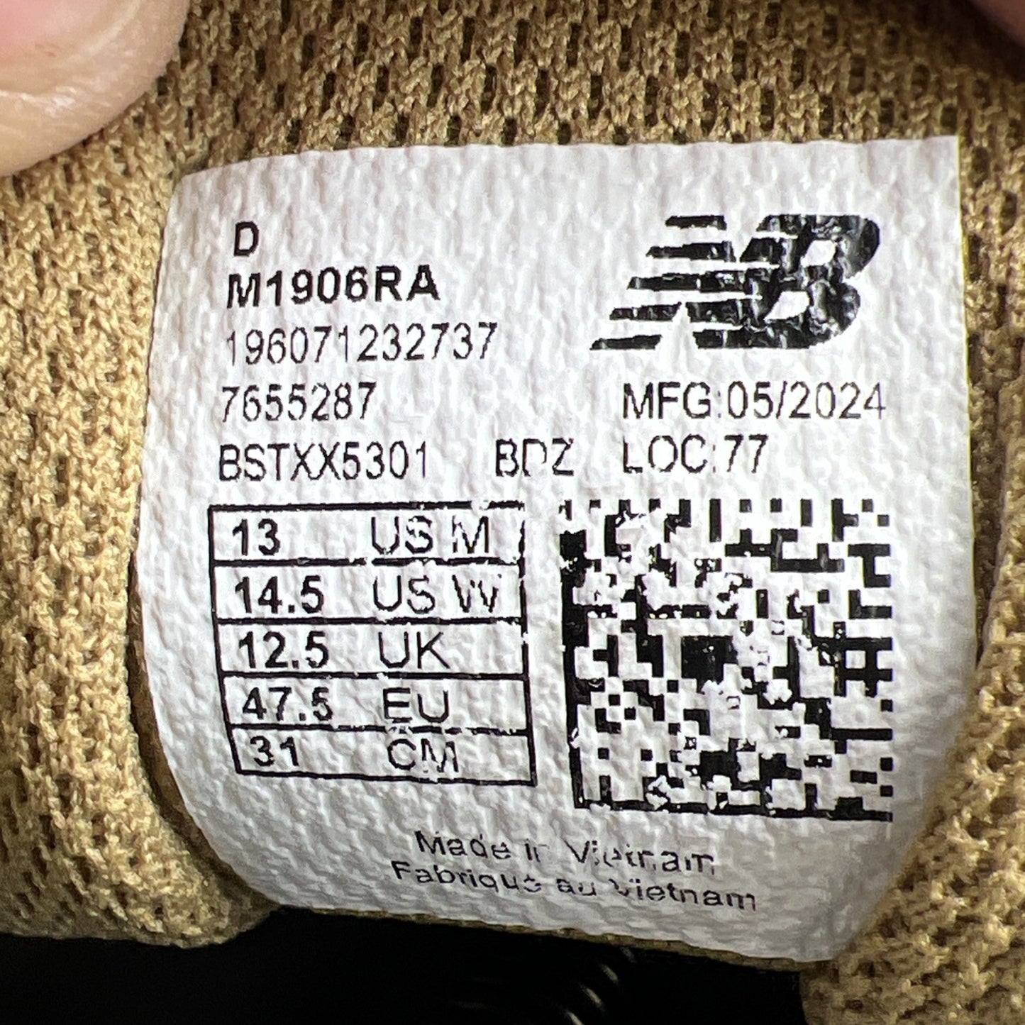 Size 13 - New Balance 1906R Metallic Silver Metallic Gold (M1906RA)
