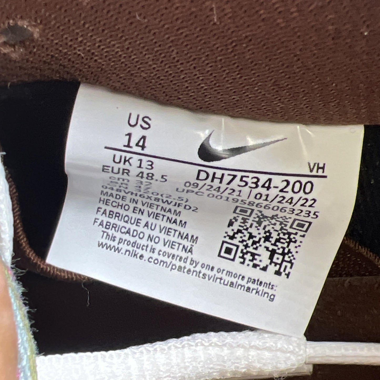 Size 14 - Nike SB Dunk Low Pro Paisley Brown (DH7534-200)