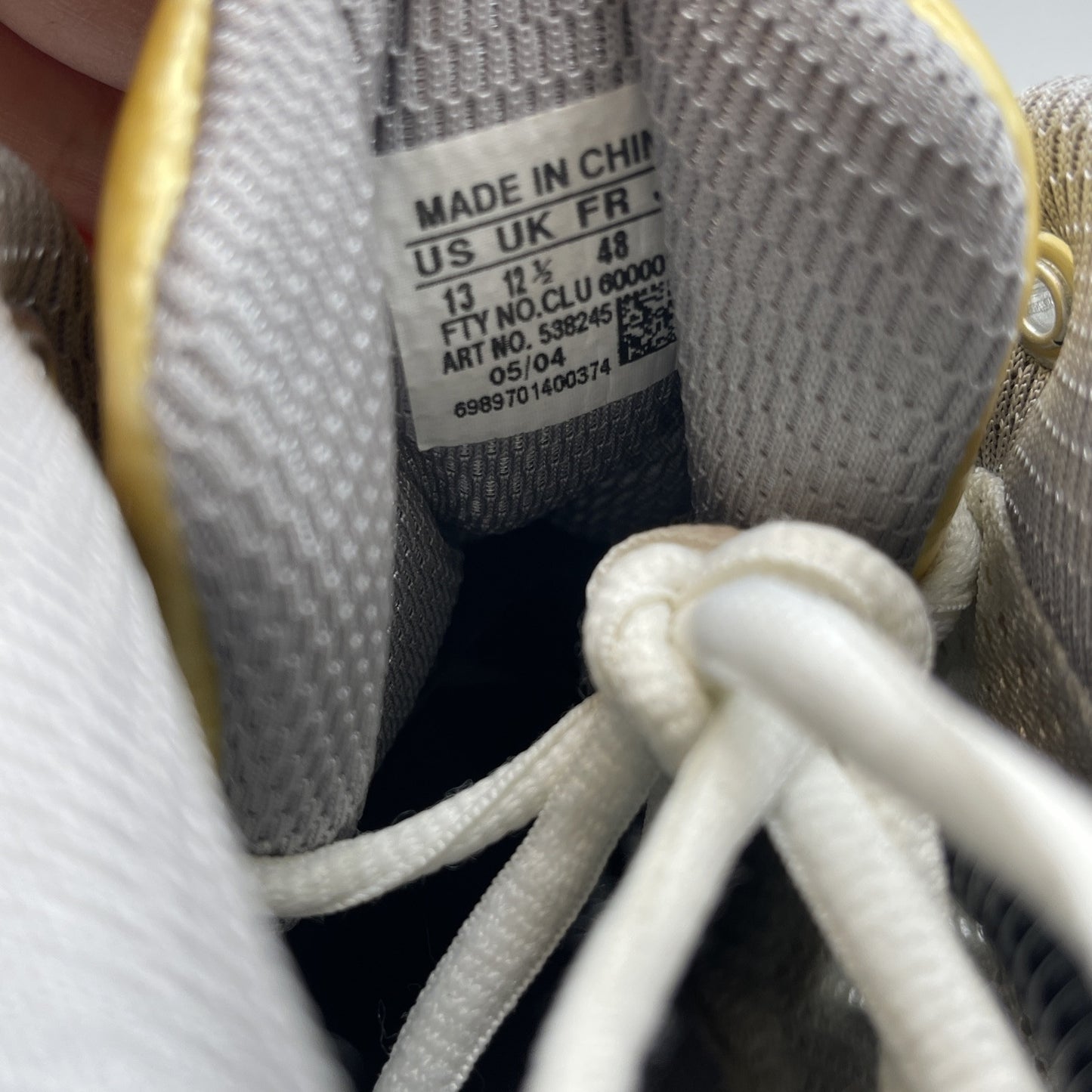 Size 13 - RARE VTG Y2K 2004 Adidas TIM DUNCAN climaCool Grey Gold White