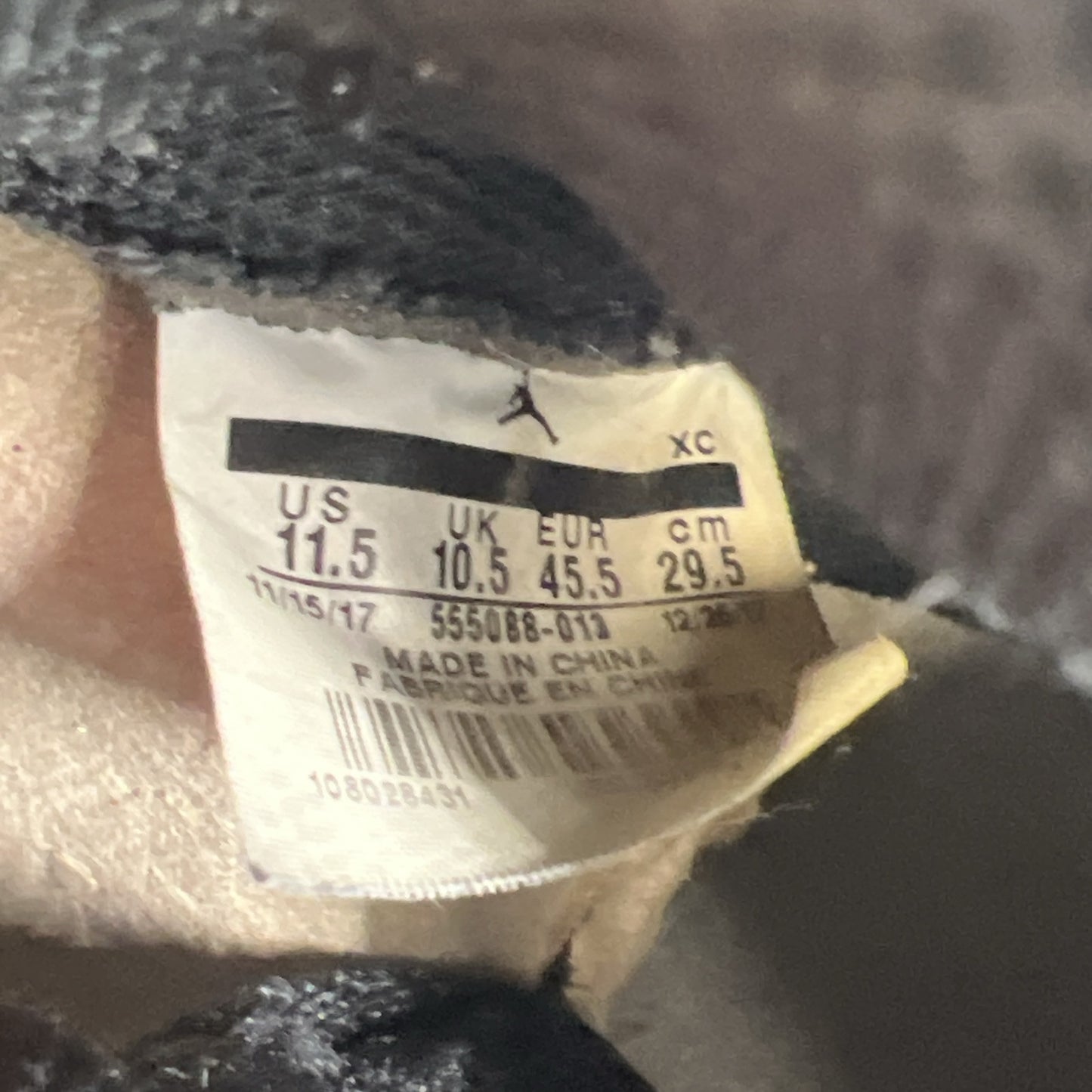 Size 11.5 - Air Jordan 1 Retro OG High Shadow (555088-013)