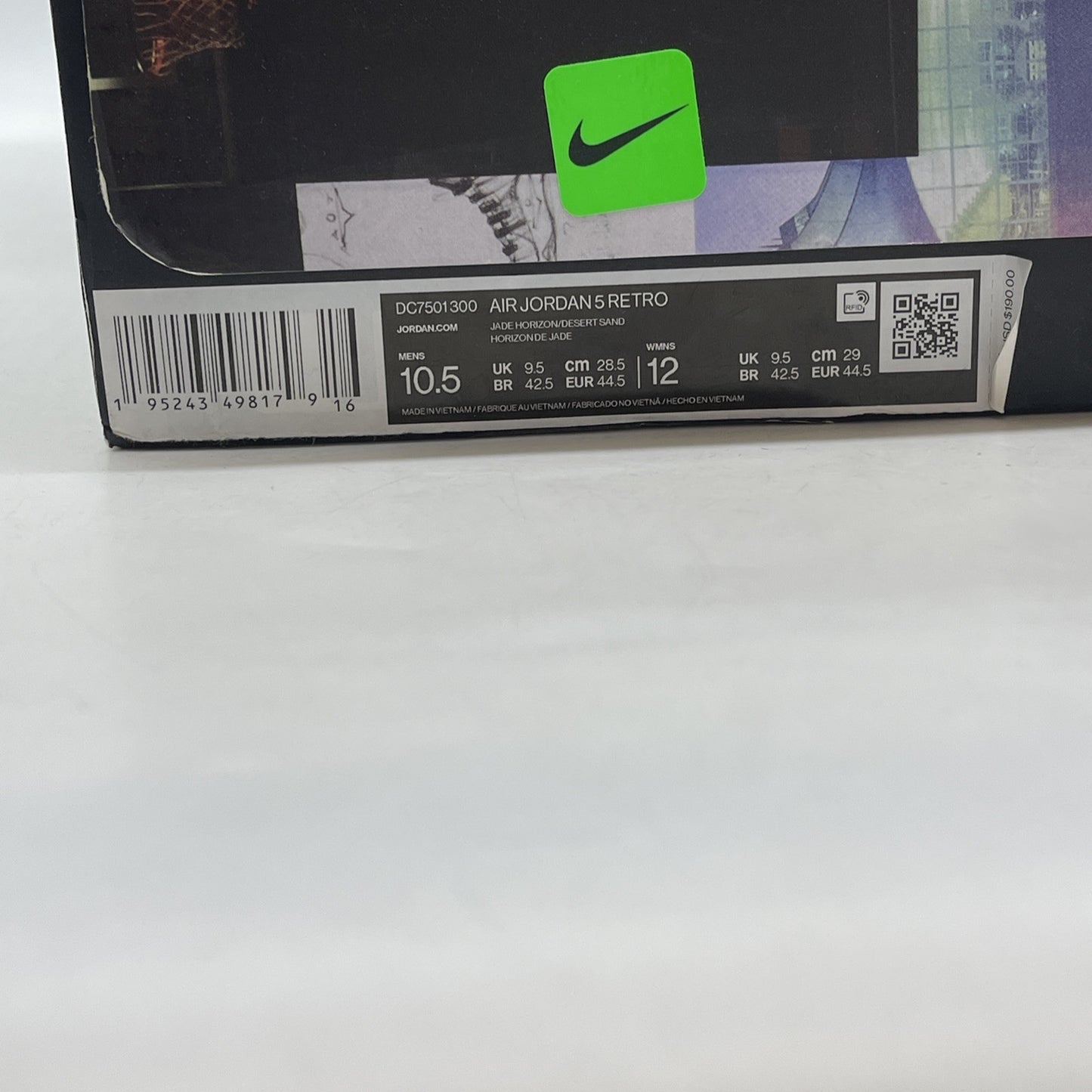 Size 10.5 - Jordan 5 JADE HORIZON 2022 Green White Suede (DC7501-300)