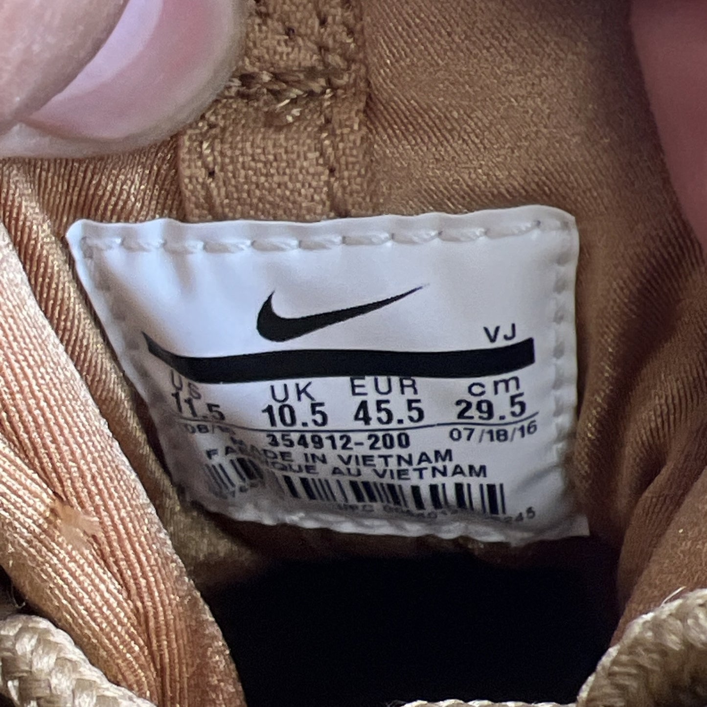 Size 11.5 - Nike Air Griffey Max 1 Flax (354912-200)
