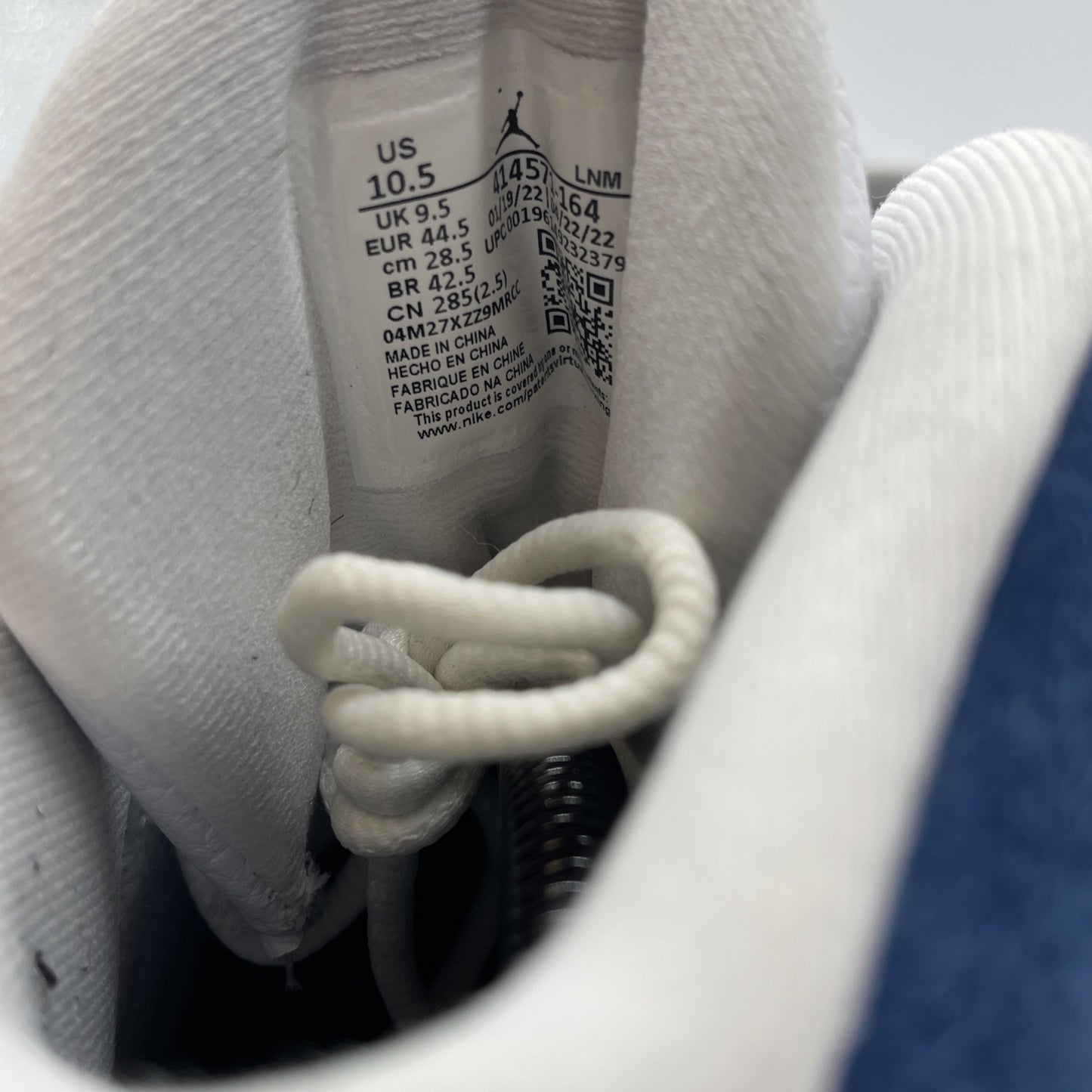 Size 10.5 - Jordan 13 Retro Mid French Blue White Suede Leather (414571-164)