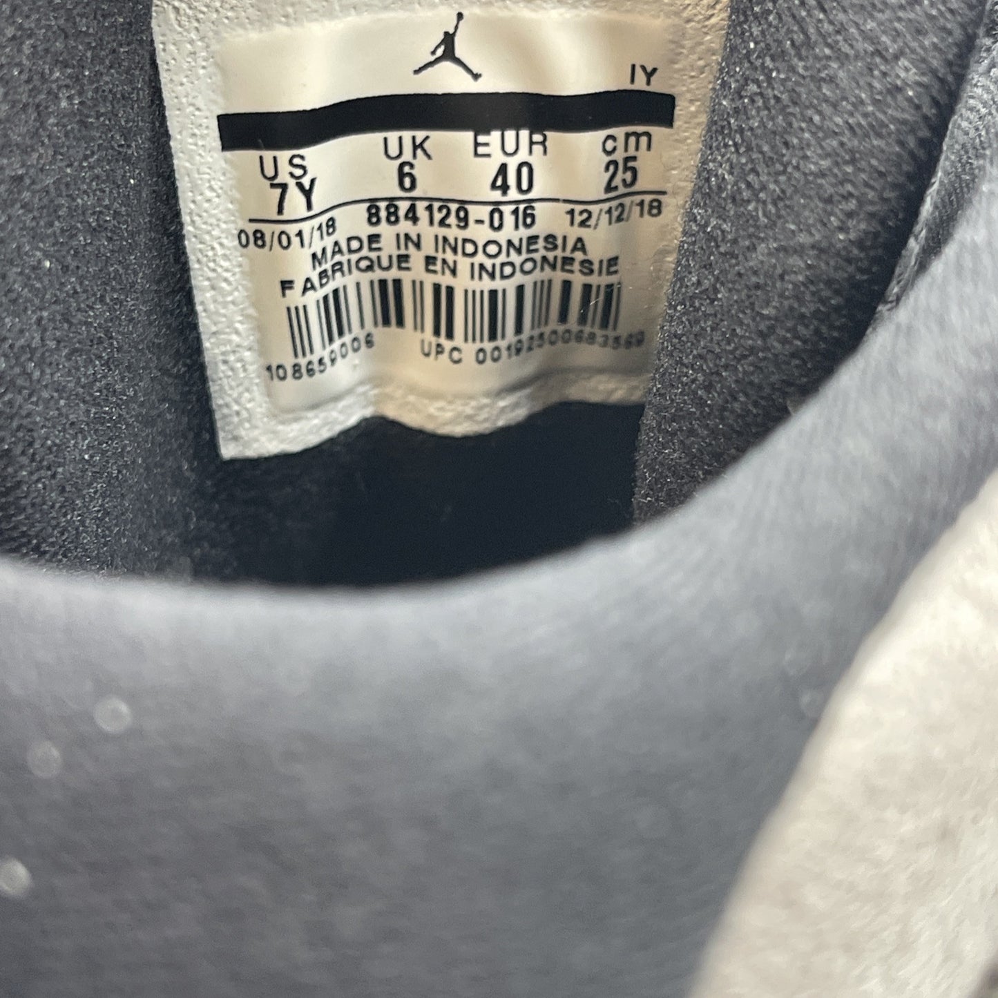 Size 7Y - Air Jordan 13 Atmospheres Grey White Black Suede Leather (884129-016)