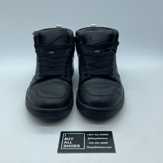 Size 7.5 - Riccardo Tisci x NikeLab Dunk Lux Chukka Black White (910088-001)