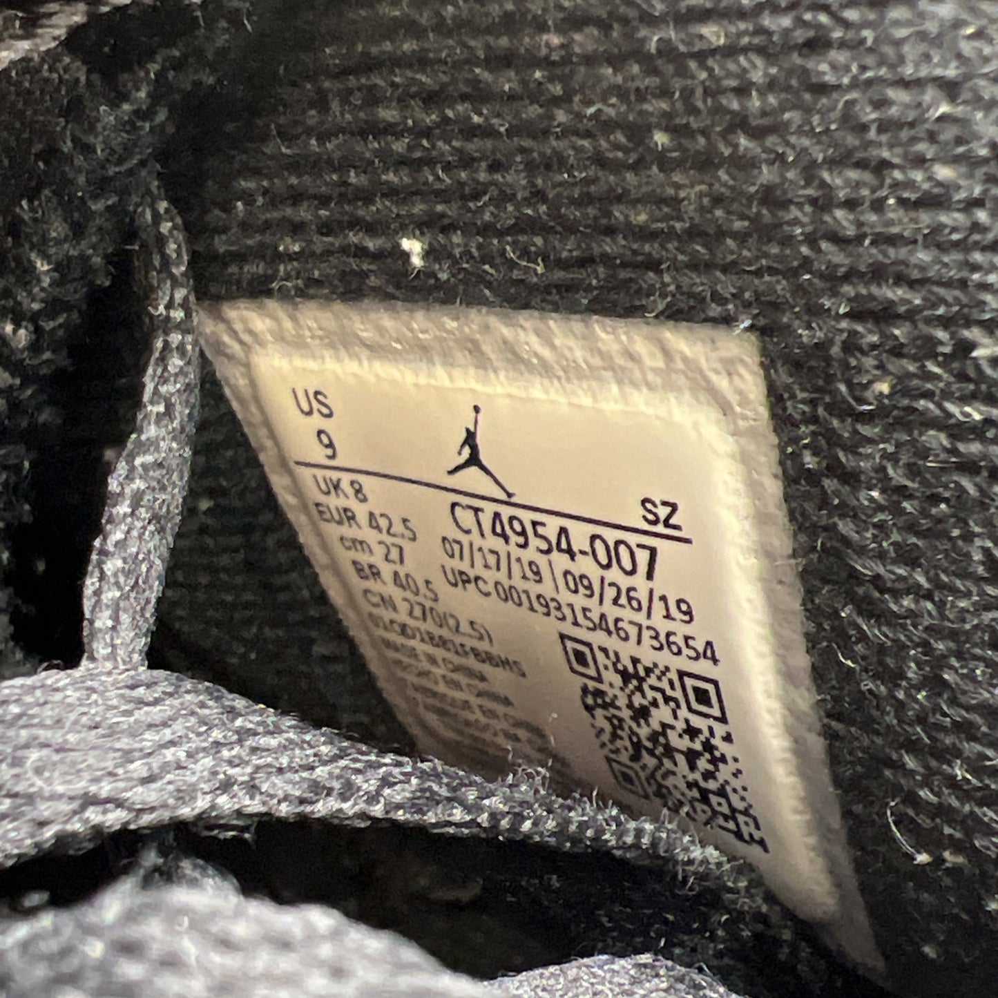 Size 9 - Air Jordan 6 Retro Defining Moments 2020 (CT4954-007)