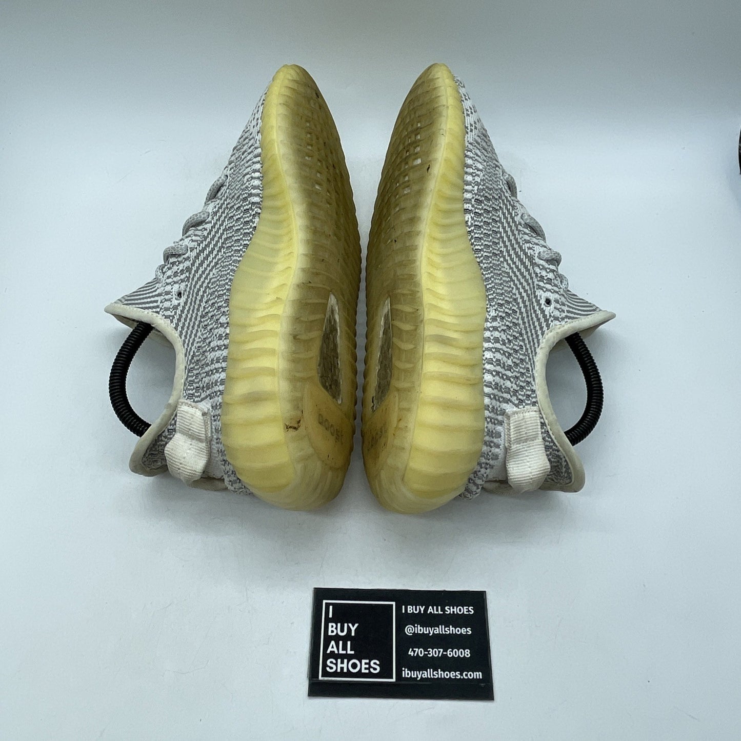 Size 8 - adidas Yeezy Boost 350 V2 2018 Low Static Non-Reflective (EF2905)