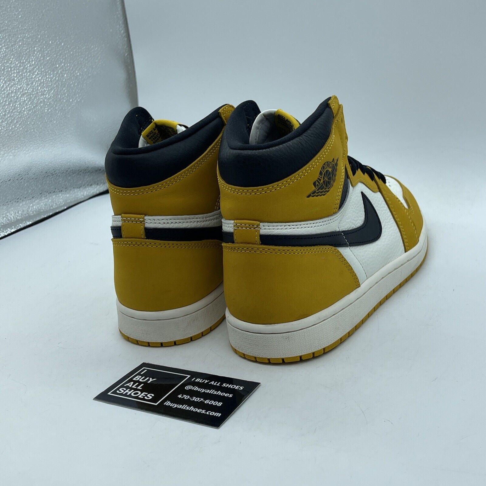 Size 8 - Air Jordan 1 Retro OG High Yellow Ochre Yellow Suede (DZ5485-701)