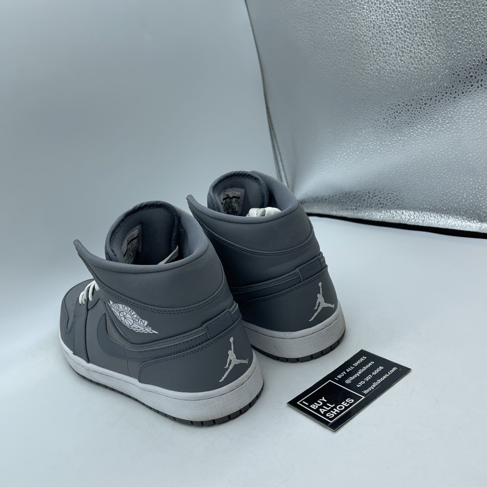 Size 11 - Air Jordan 1 Retro Mid Cool Grey Suede Leather (554724-014)