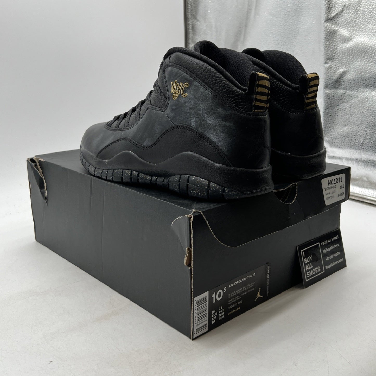 Size 10.5 - Air Jordan 10 Retro NYC (310805-012)
