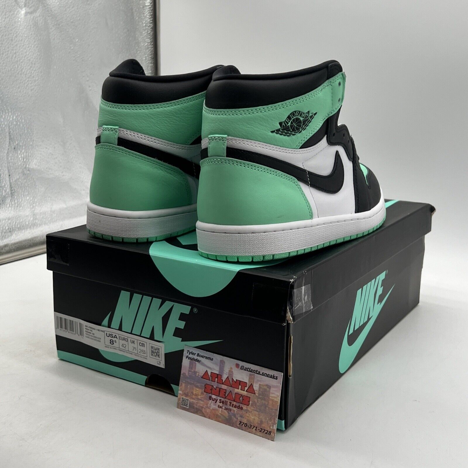 Size 8.5- Air Jordan 1 Retro OG High Green Glow White Black Leather.(DZ5495-130)