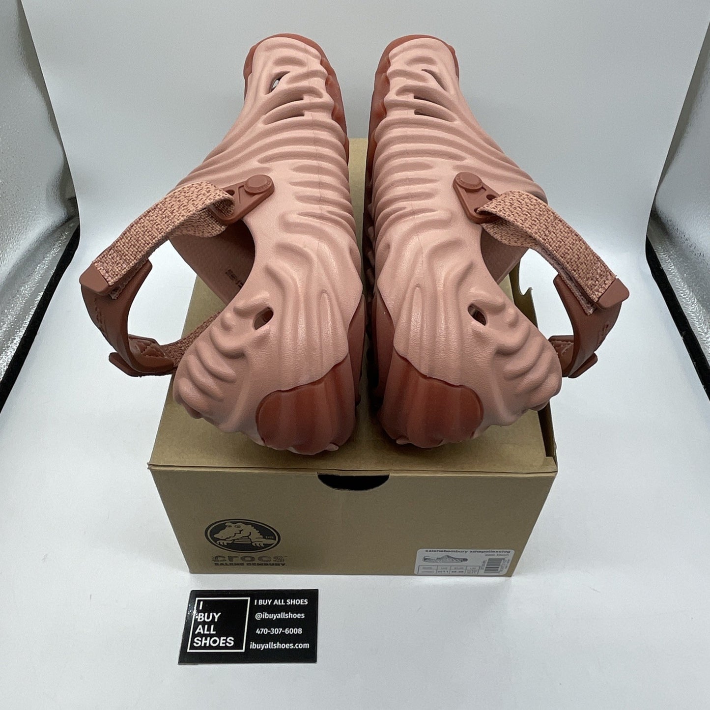 Size 11 - selehe bembury crocs Polled Clog Kuwata Pink Rubber