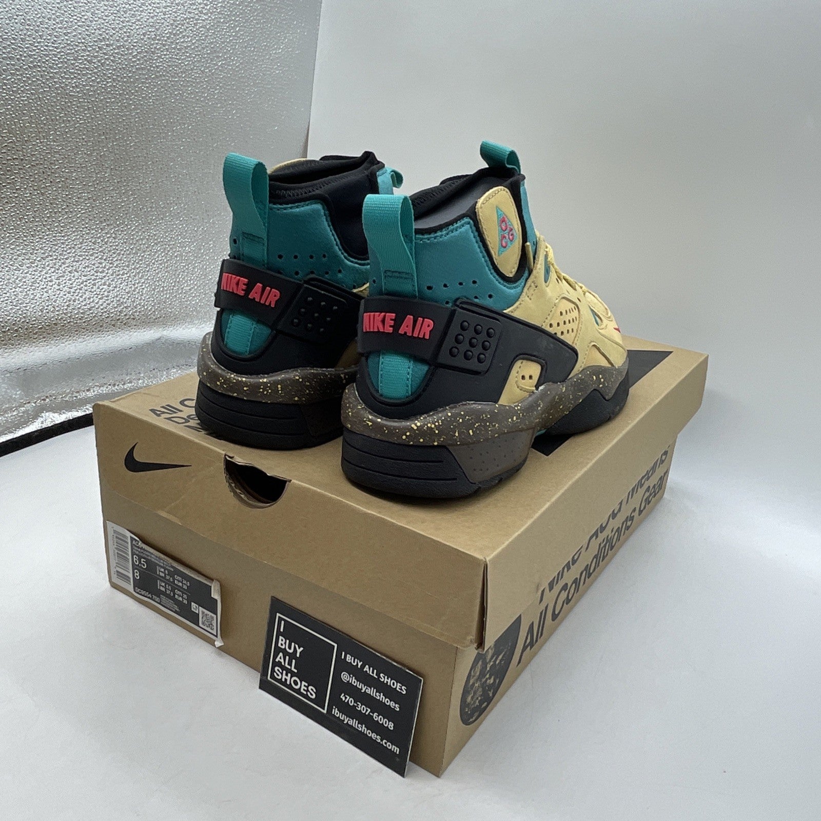 Size 6.5 - ACG Air Mowabb (DC9554-700)