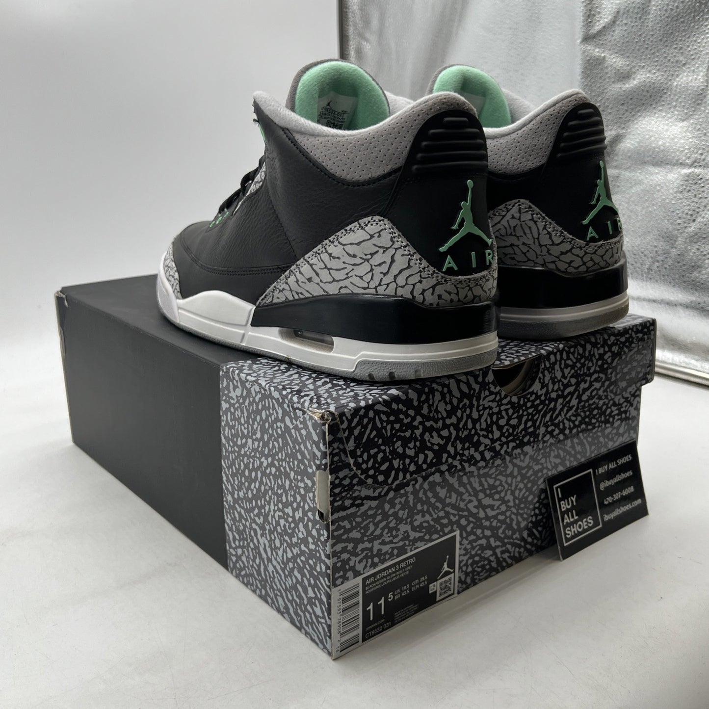 Size 11.5 - Air Jordan 3 Retro Green Glow (CT8532-031)