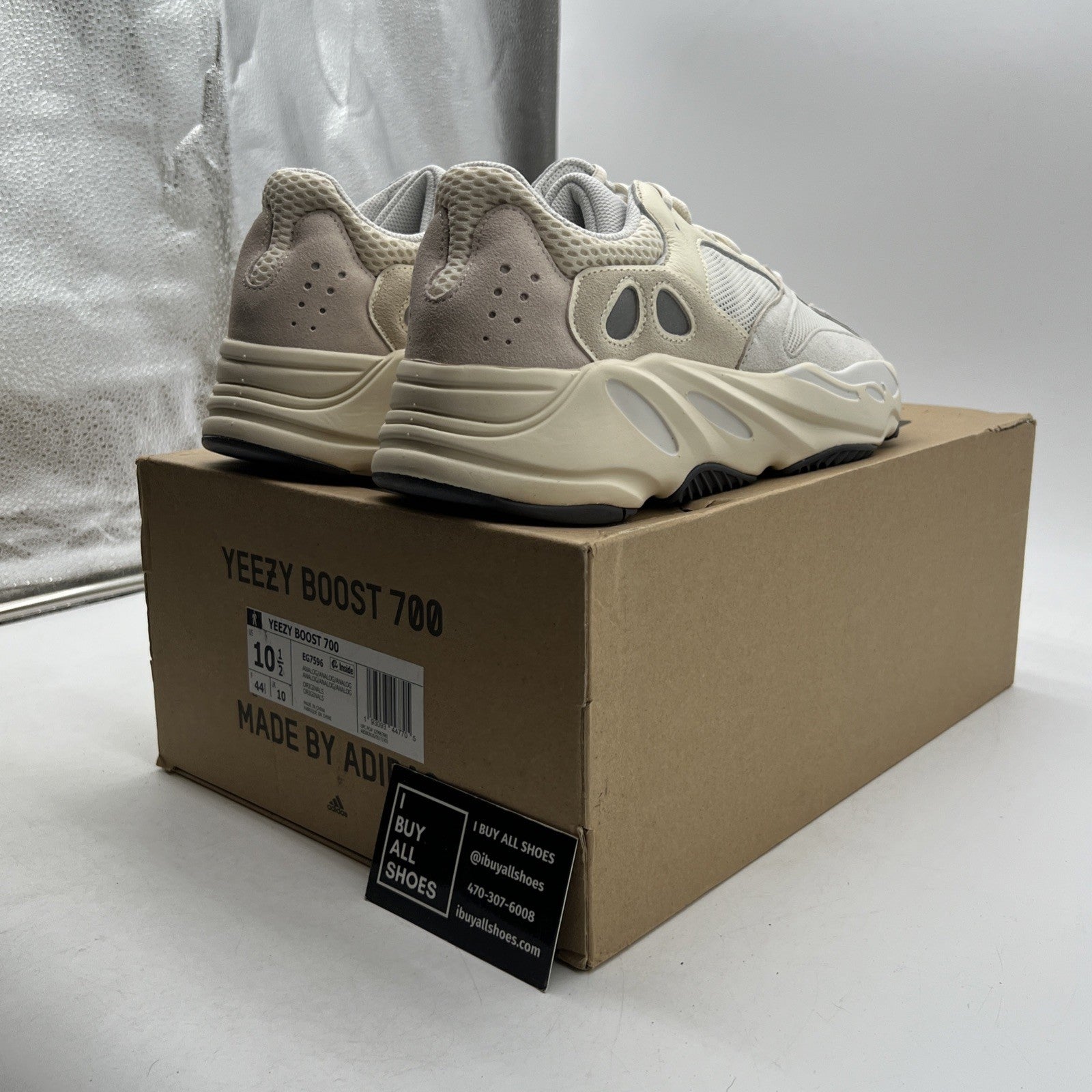 Size 10.5 - adidas Yeezy Boost 700 Low Analog (EG7596)