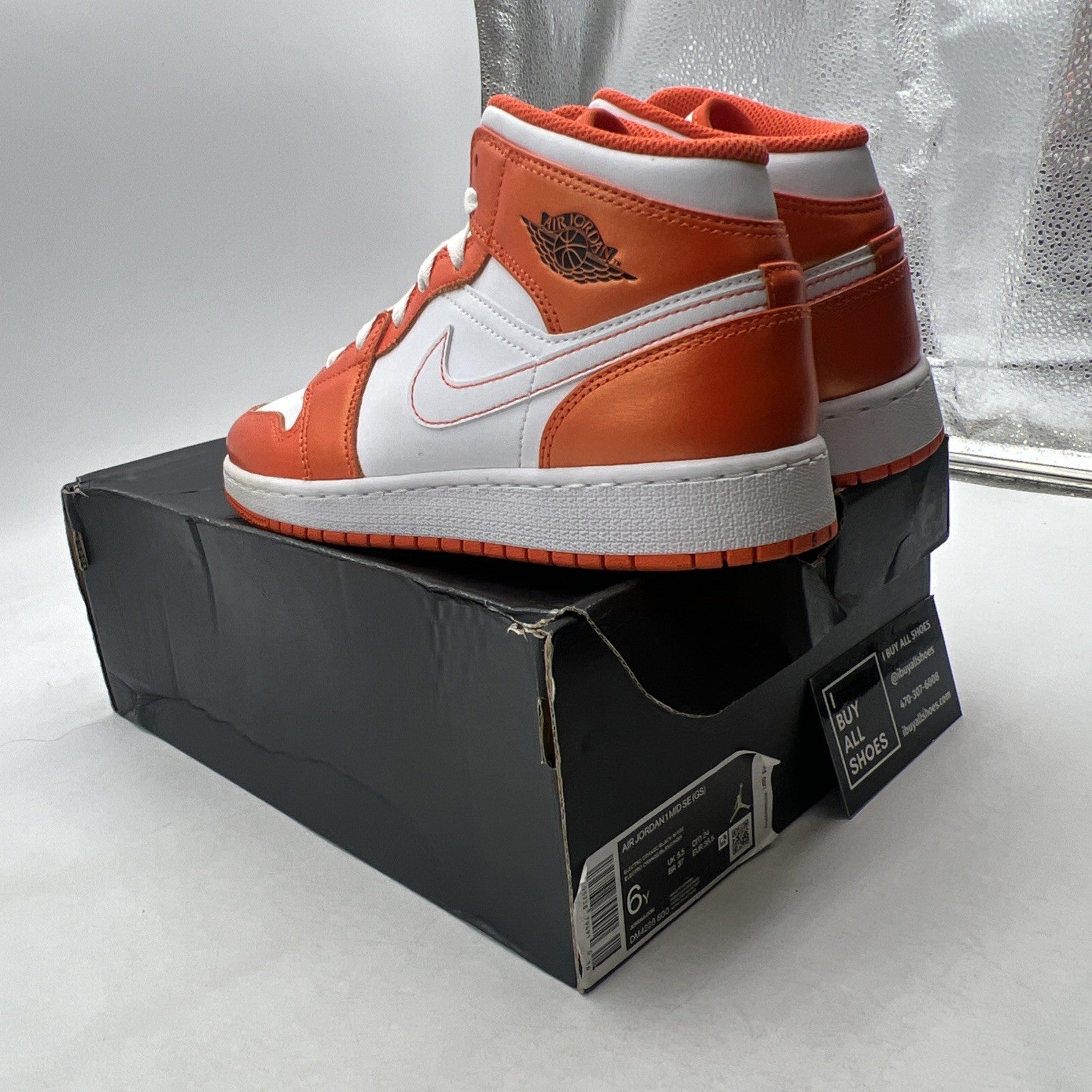 Size 6Y - Air Jordan 1 SE High Electro Orange (DM4228-800)