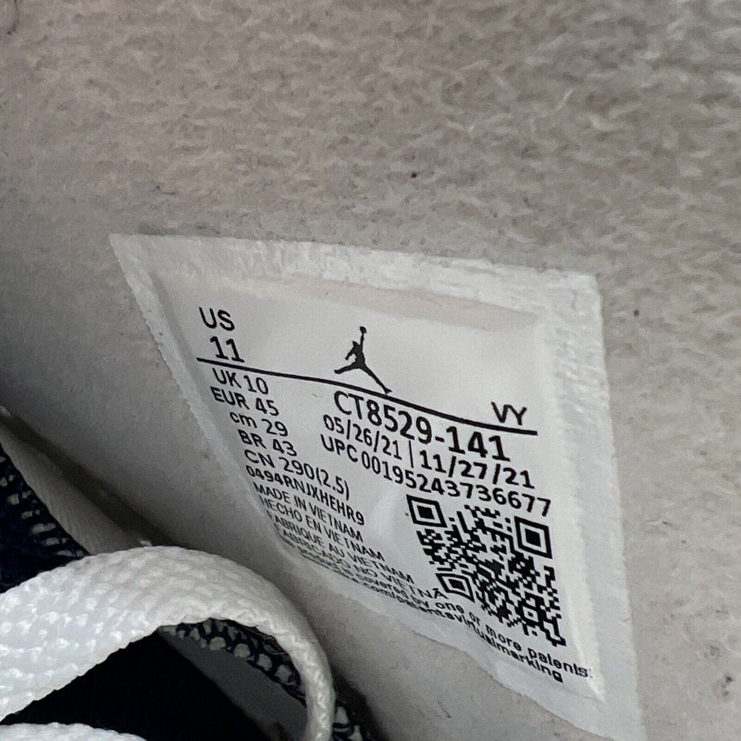 Size 11 - Air Jordan 6 Retro Midnight Navy (CT8529-141)