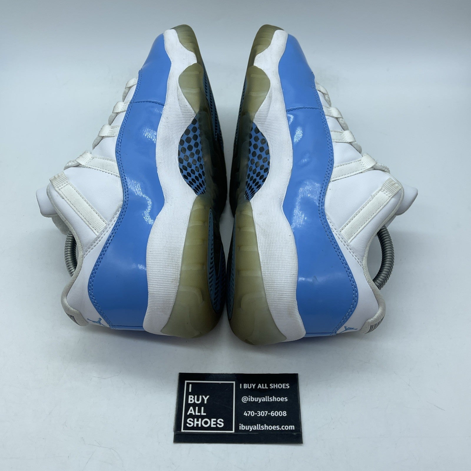 Size 9.5 - Jordan 11 Retro Low UNC 2017 Blue White (528895-106)