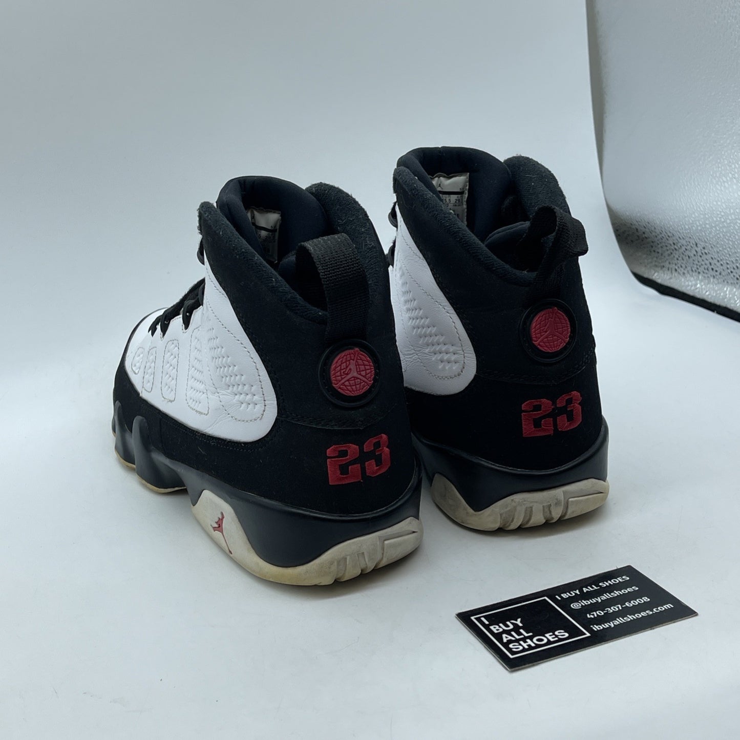 Size 11.5 - Jordan 9 Retro space jam 2016 Black White Suede (302370-112)