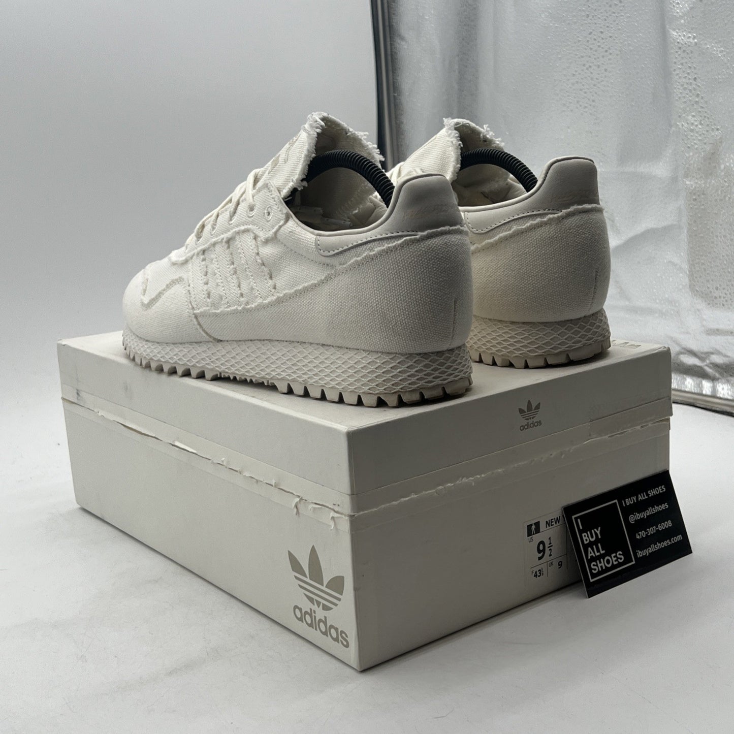 Size 9.5 - adidas Daniel Arsham x New York Chalk White (CM7193)