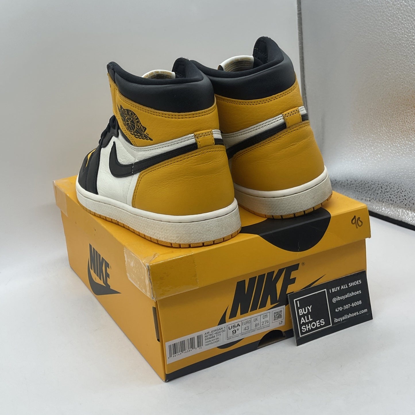 Size 9.5 - Jordan 1 Retro OG High Yellow Toe White Black Leather (555088-711)