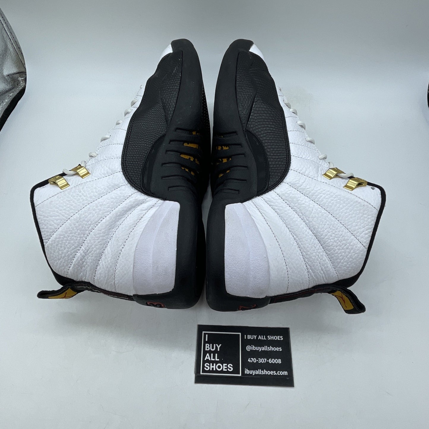 Size 10.5 - Air Jordan 12 Retro taxi release 2013 (130690-125)