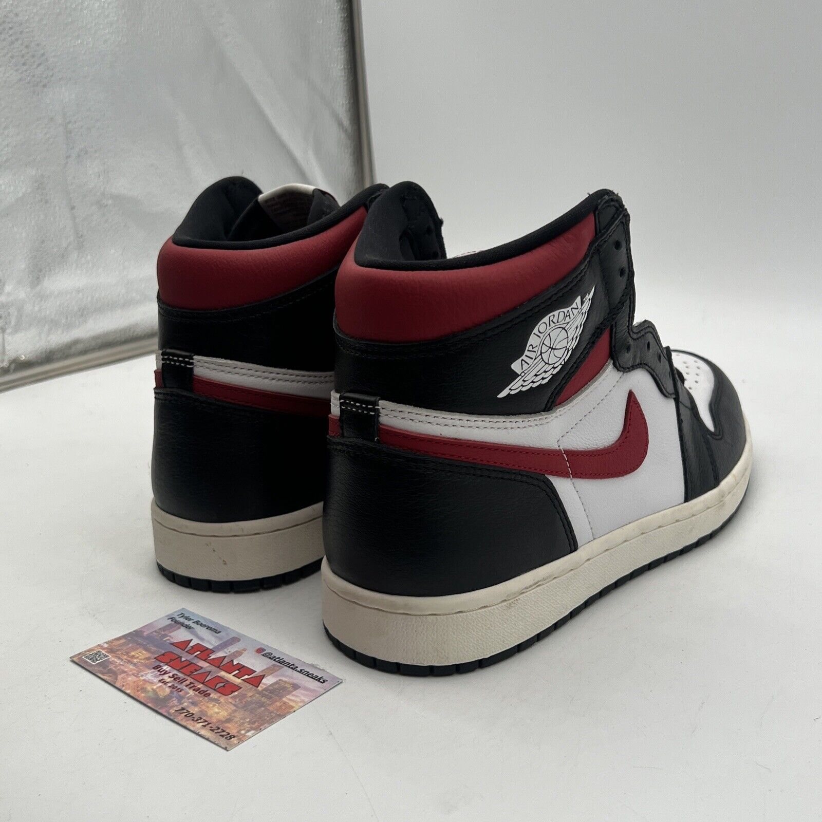 Size 9.5 - Jordan 1 Retro High OG Gym Red 2019 Black White Red (555088-061)