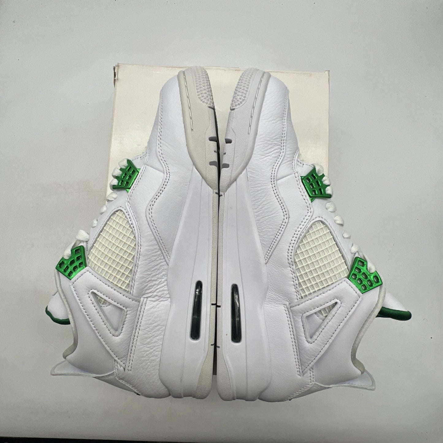 Size 10.5 - Air Jordan 4 Retro Green Metallic (CT8527-113)