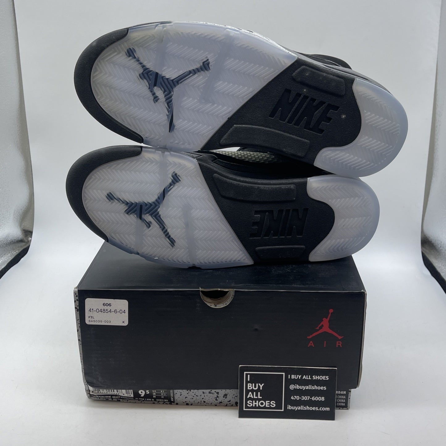 Size 9.5 - Jordan 5 OG Mid Metallic Silver Black Suede (845035-003)