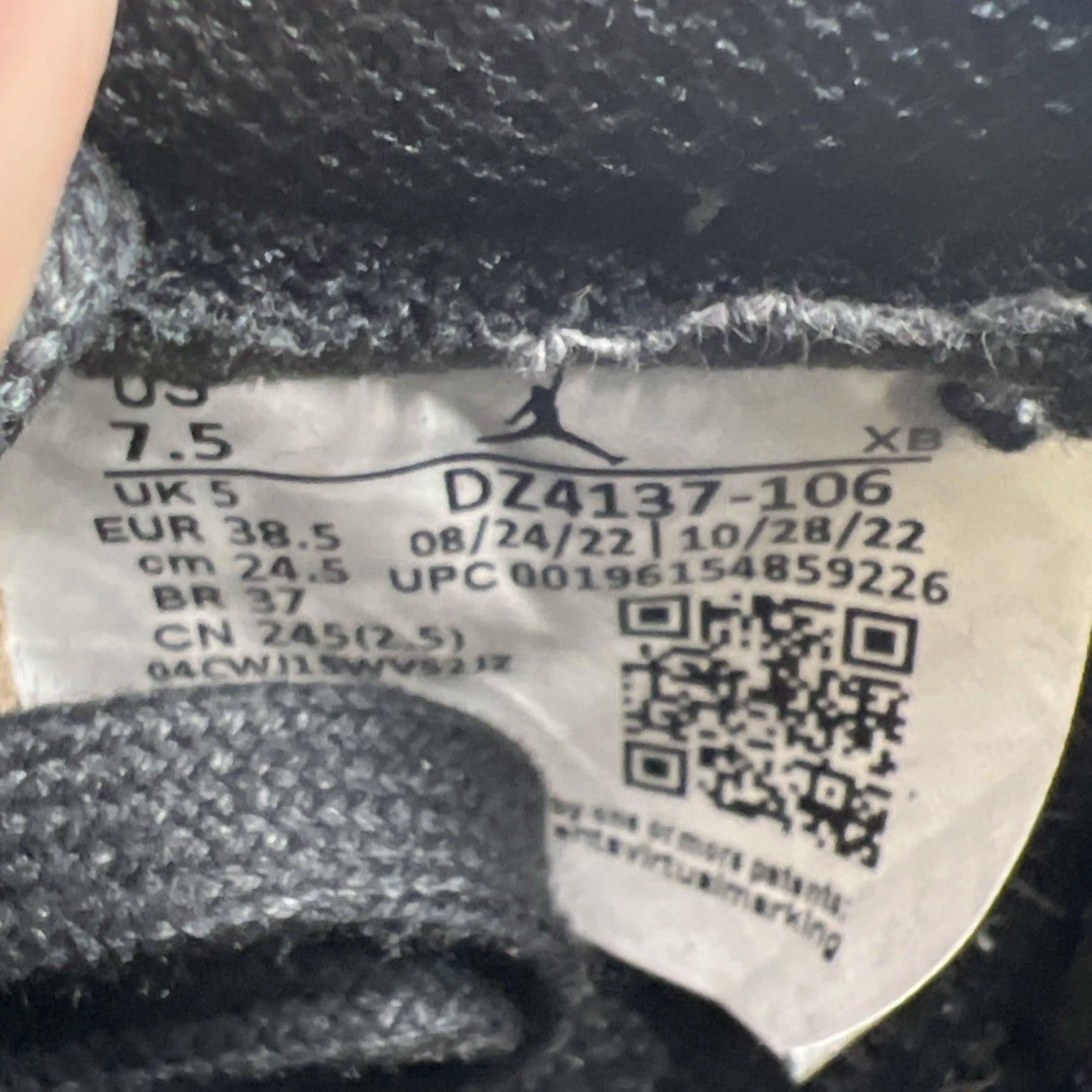 Size 7.5 - Air Jordan 1 Retro OG x Travis Scott Low Olive W (DZ4137-106)