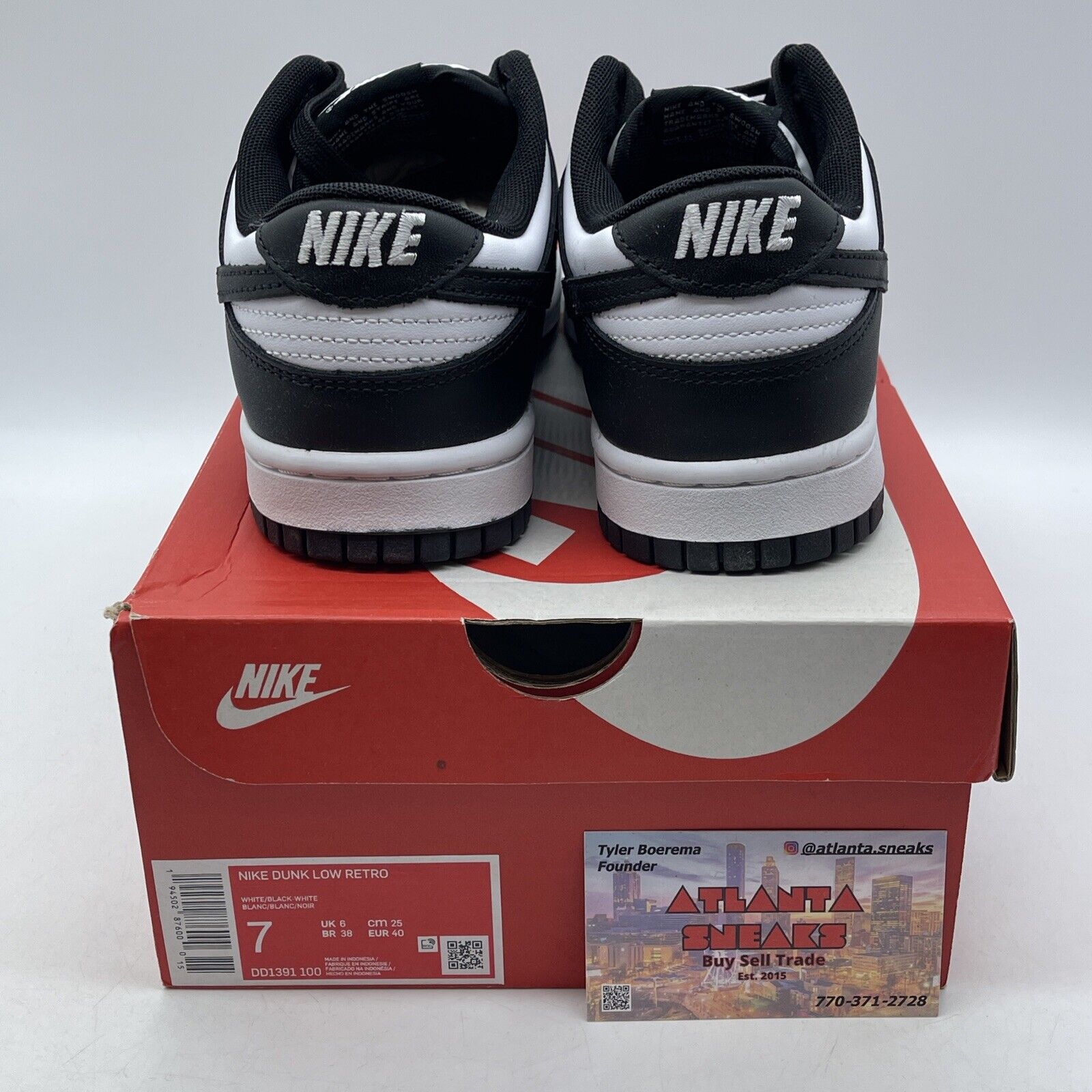 Size 7 - Nike Dunk Low Black White