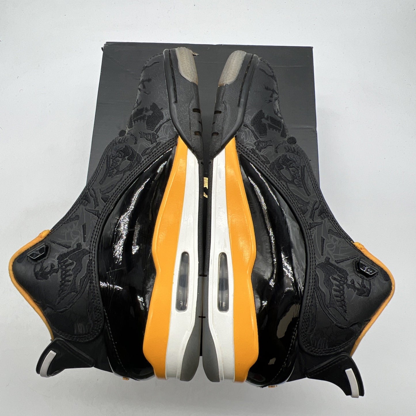 Size 9.5 - Jordan Dub Zero Black Taxi (311046-017)