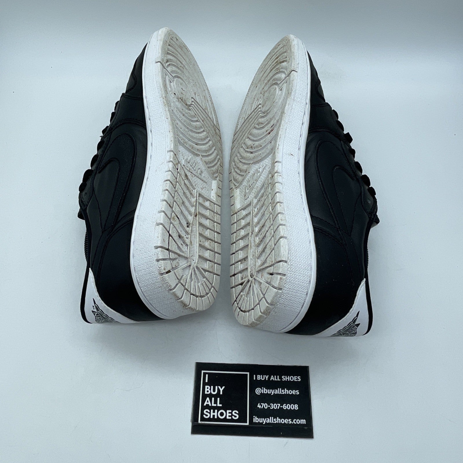 Size 9.5 - Air Jordan 1 Retro OG Low Cyber Monday (705329-010)